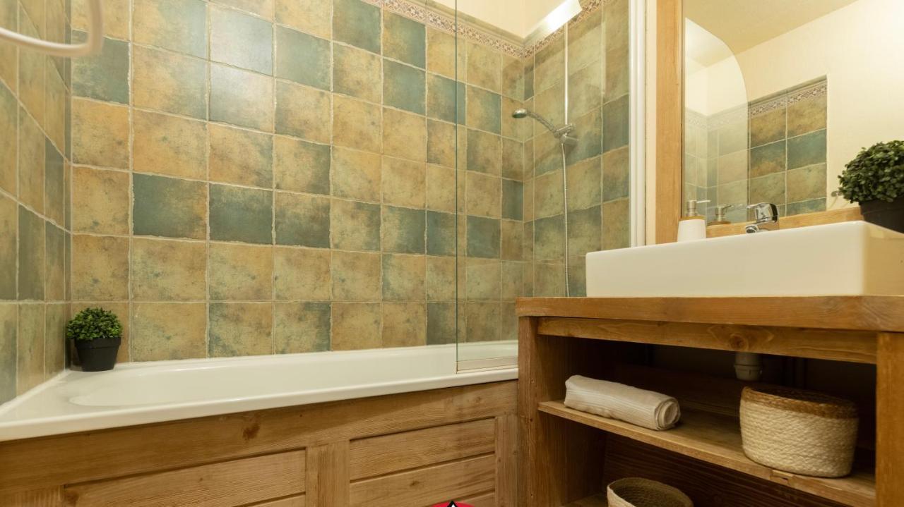 Appartements Avec Piscine Interieure Sauna Parking Etage 1 Au Centre Du Village Dans Residence Cami Real Saint-Lary-Soulan Eksteriør bilde