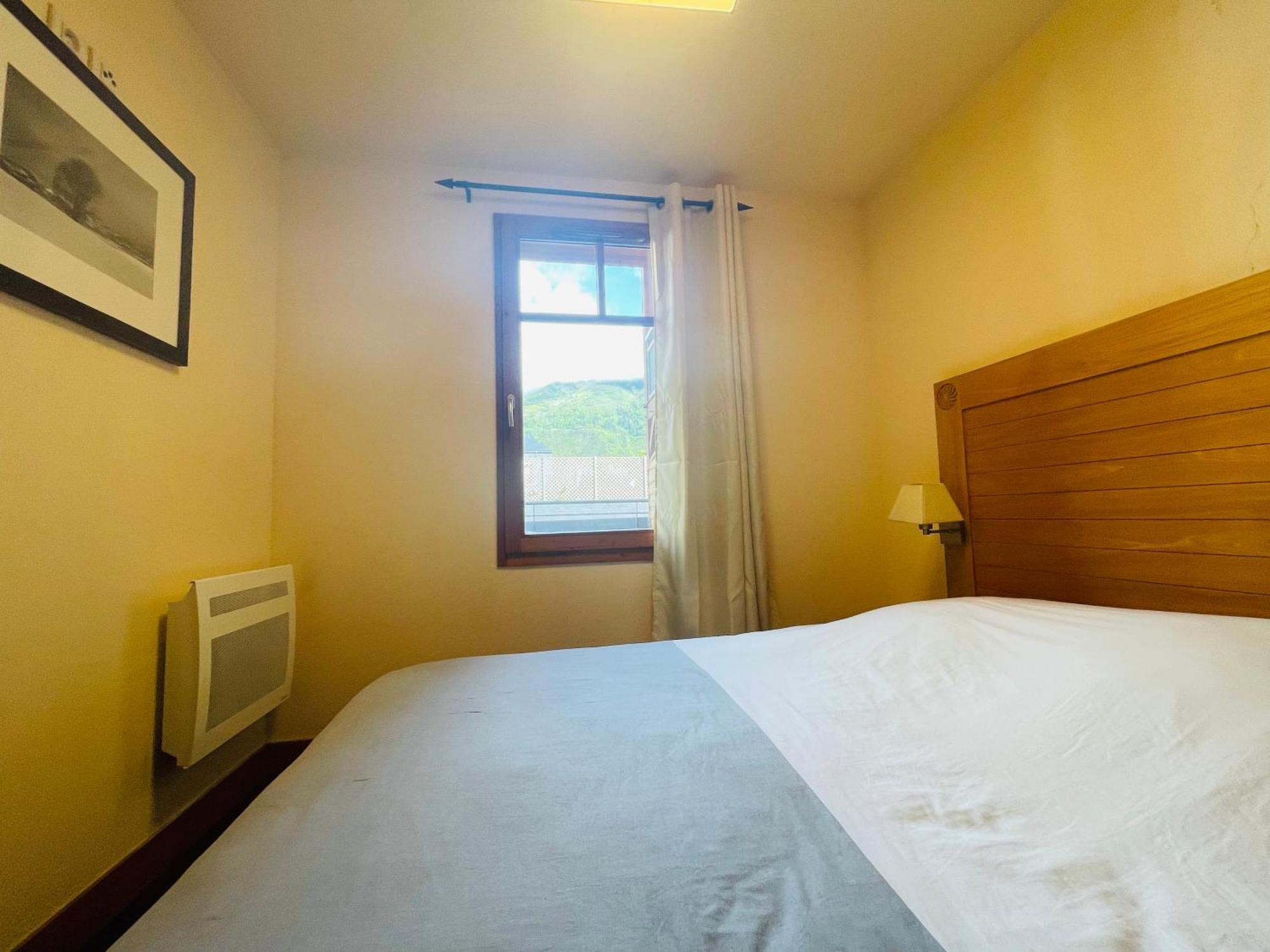 Appartements Avec Piscine Interieure Sauna Parking Etage 1 Au Centre Du Village Dans Residence Cami Real Saint-Lary-Soulan Eksteriør bilde